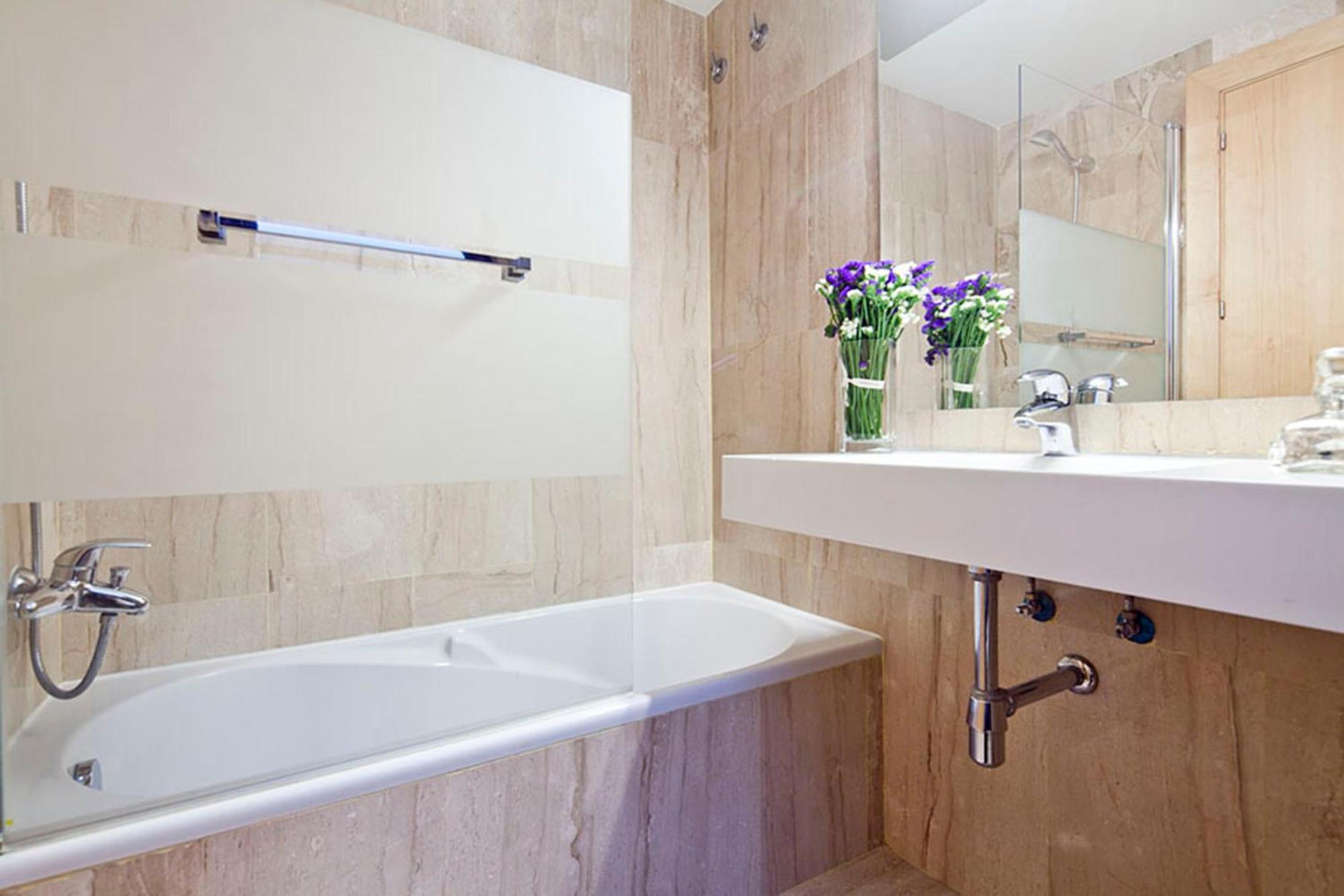 Apartment Barcelona Rentals - Private Pool And Garden Center Szoba fotó