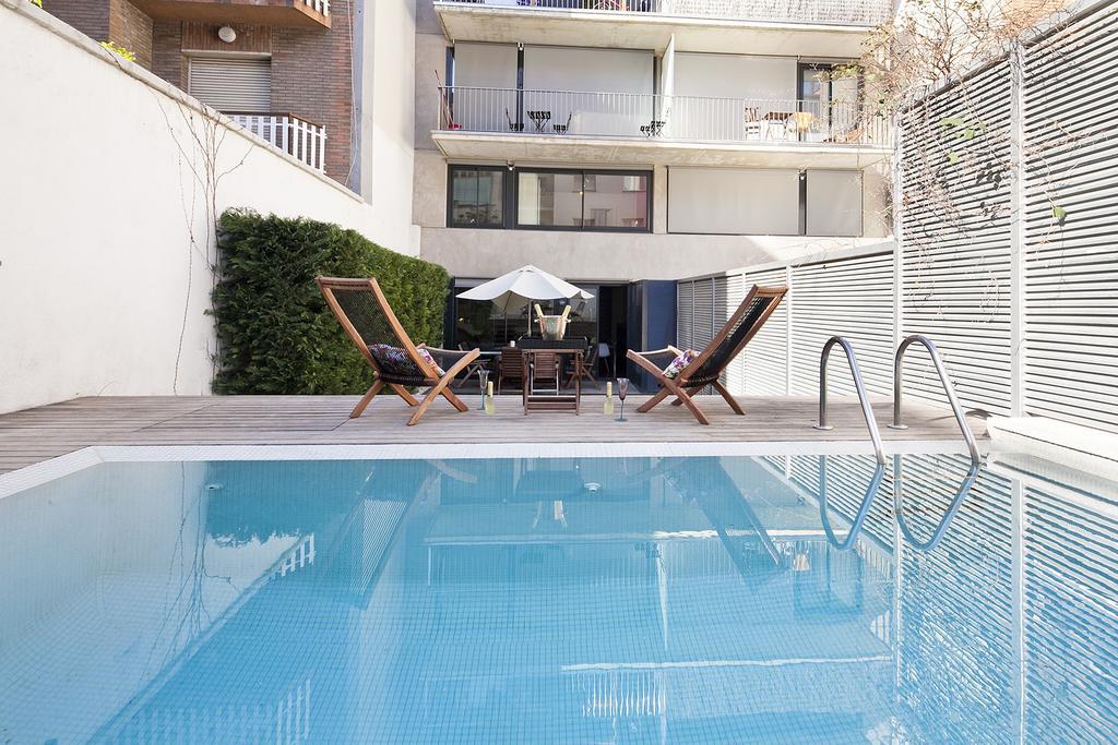 Apartment Barcelona Rentals - Private Pool And Garden Center Kültér fotó